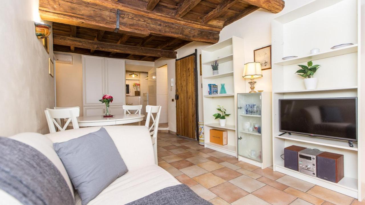 Rental In Rome Falegnami Exterior photo