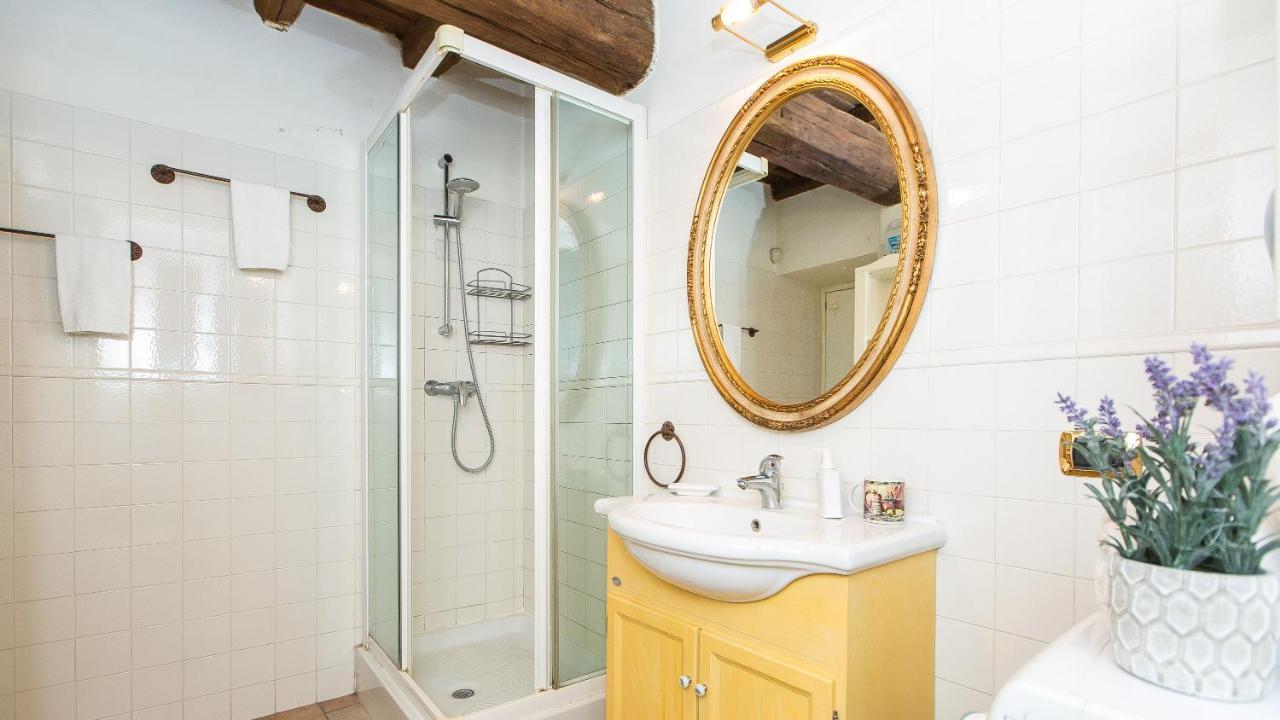 Rental In Rome Falegnami Exterior photo