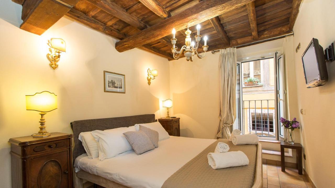 Rental In Rome Falegnami Exterior photo