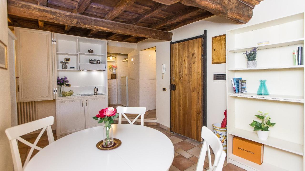 Rental In Rome Falegnami Exterior photo