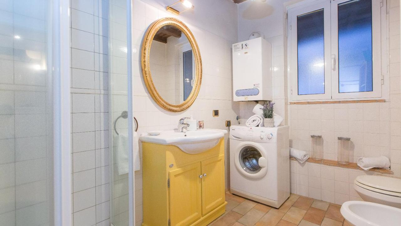 Rental In Rome Falegnami Exterior photo